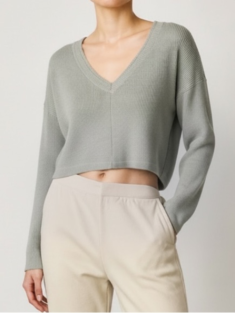 Mod Ref Sage V-Neck Sweater